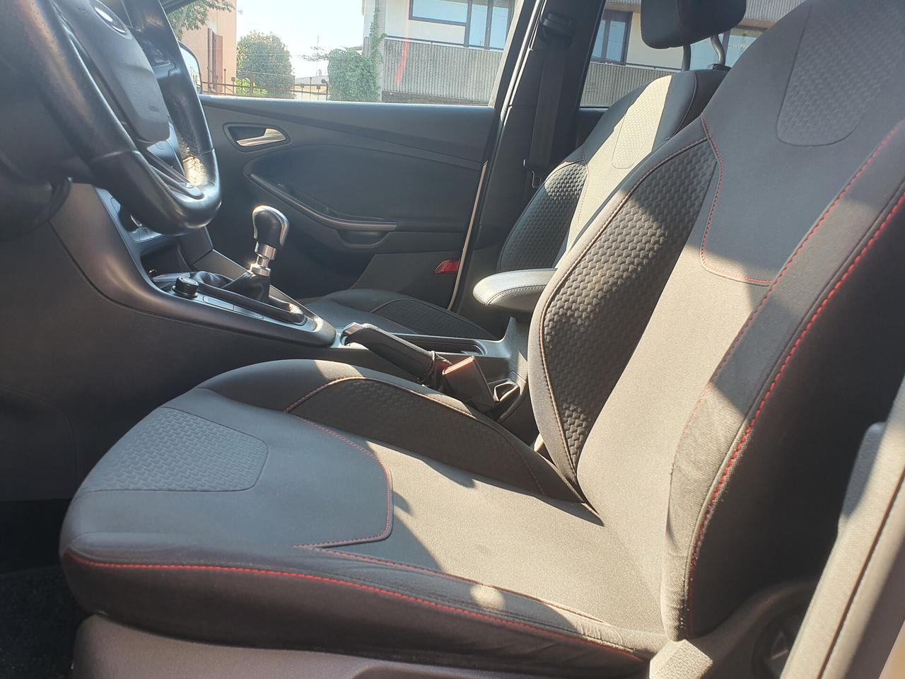 Ford Focus 1.5 TDCi 120 CV Start&Stop SW ST Line Business