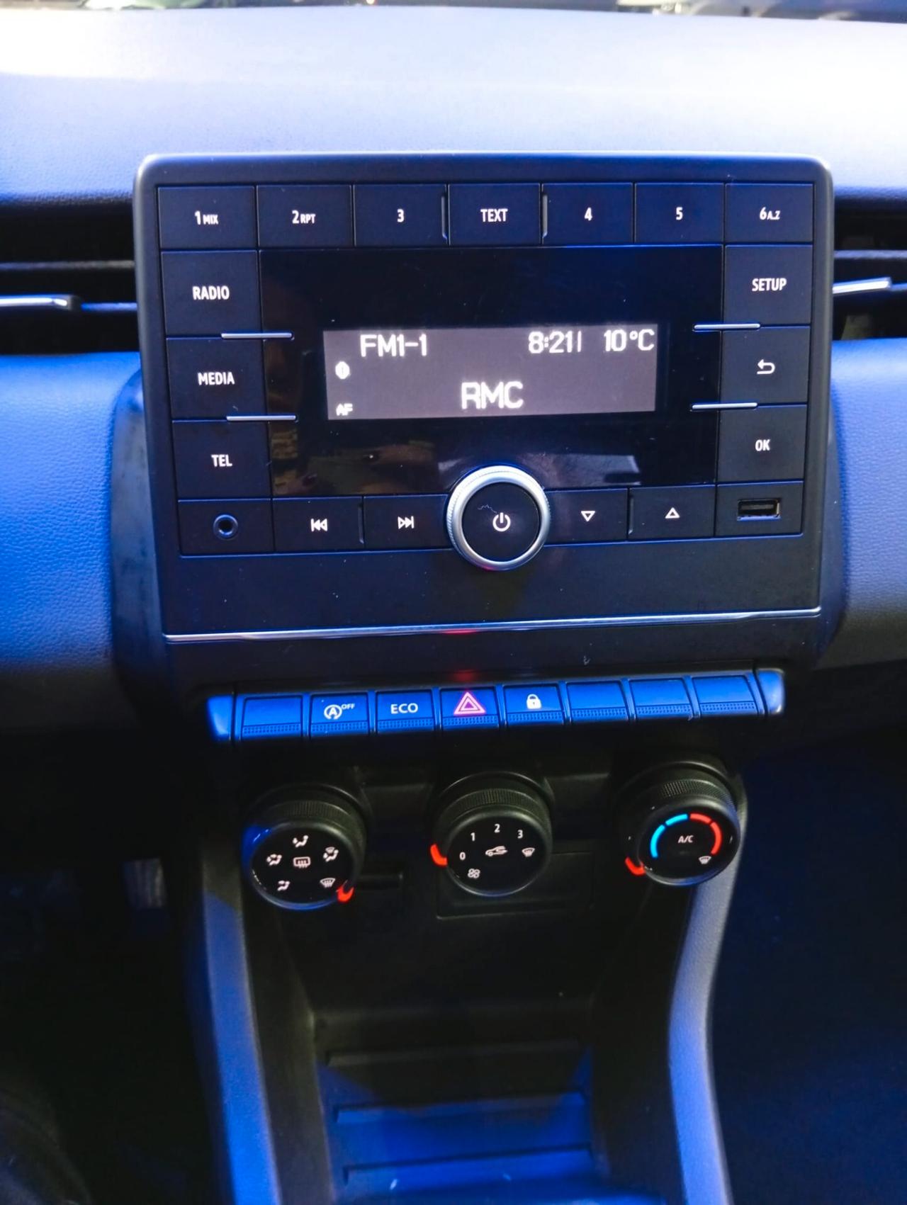 Renault Clio TCe 100 CV 5 porte Intens