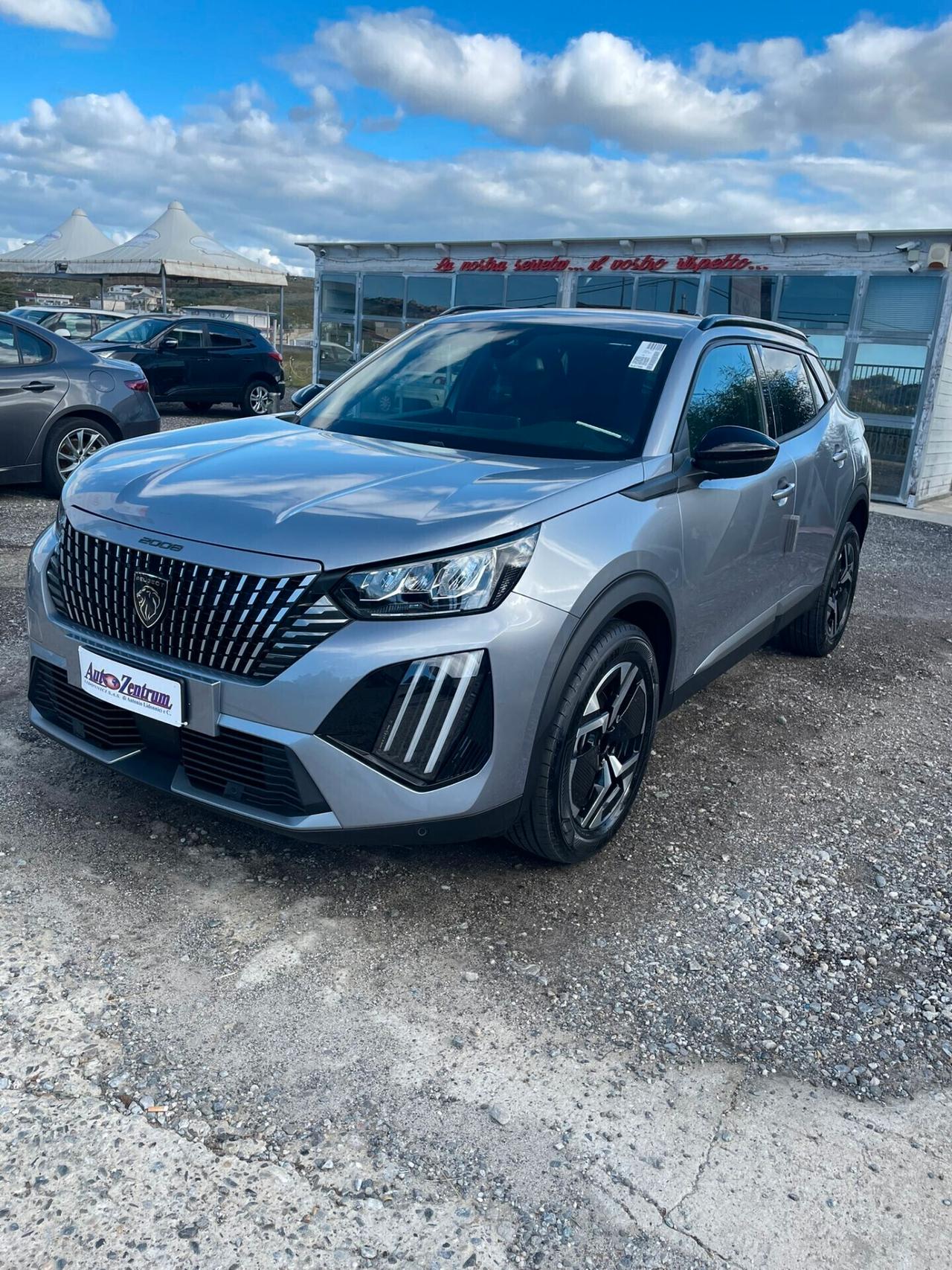 Peugeot 2008 PureTech 100 S&S 1.2 Allure