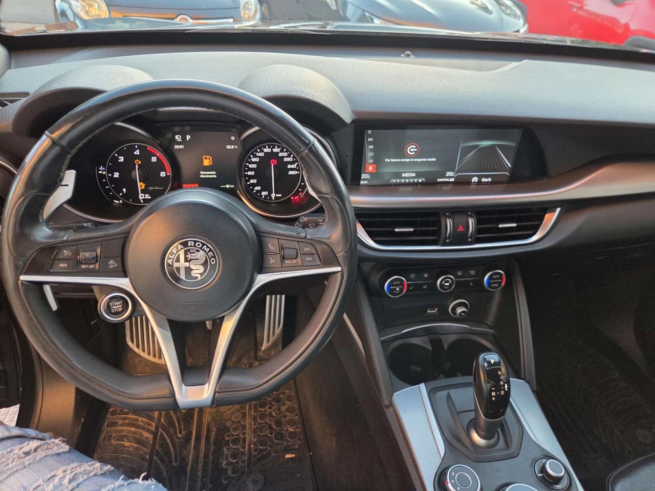 Alfa Romeo Stelvio 2.2 Turbodiesel 210 CV AT8 Q4 Executive