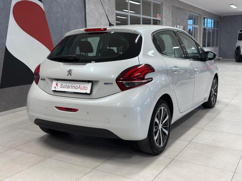 Peugeot 208 5 Porte 208 5p 1.2 puretech Allure 82cv