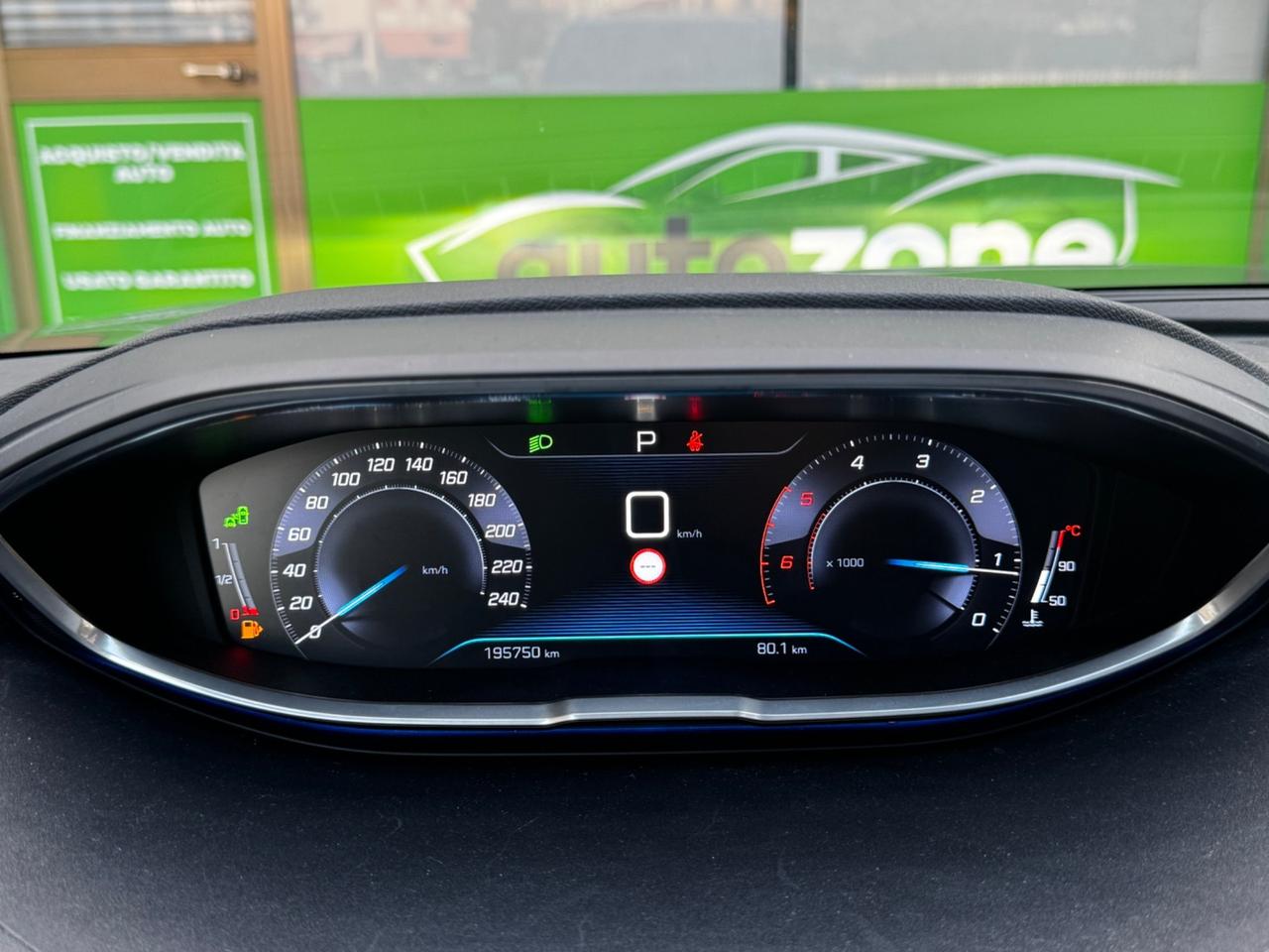 Peugeot 3008 2.0 DIESEL 180 CV GT FULL OPTIONAL