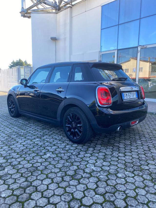 MINI Cooper D 1.5 Cooper D 5 porte NEO PATENTATO