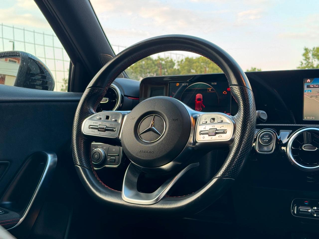 Mercedes-benz A 180 d 1.5 Automatic Premium 116 cv