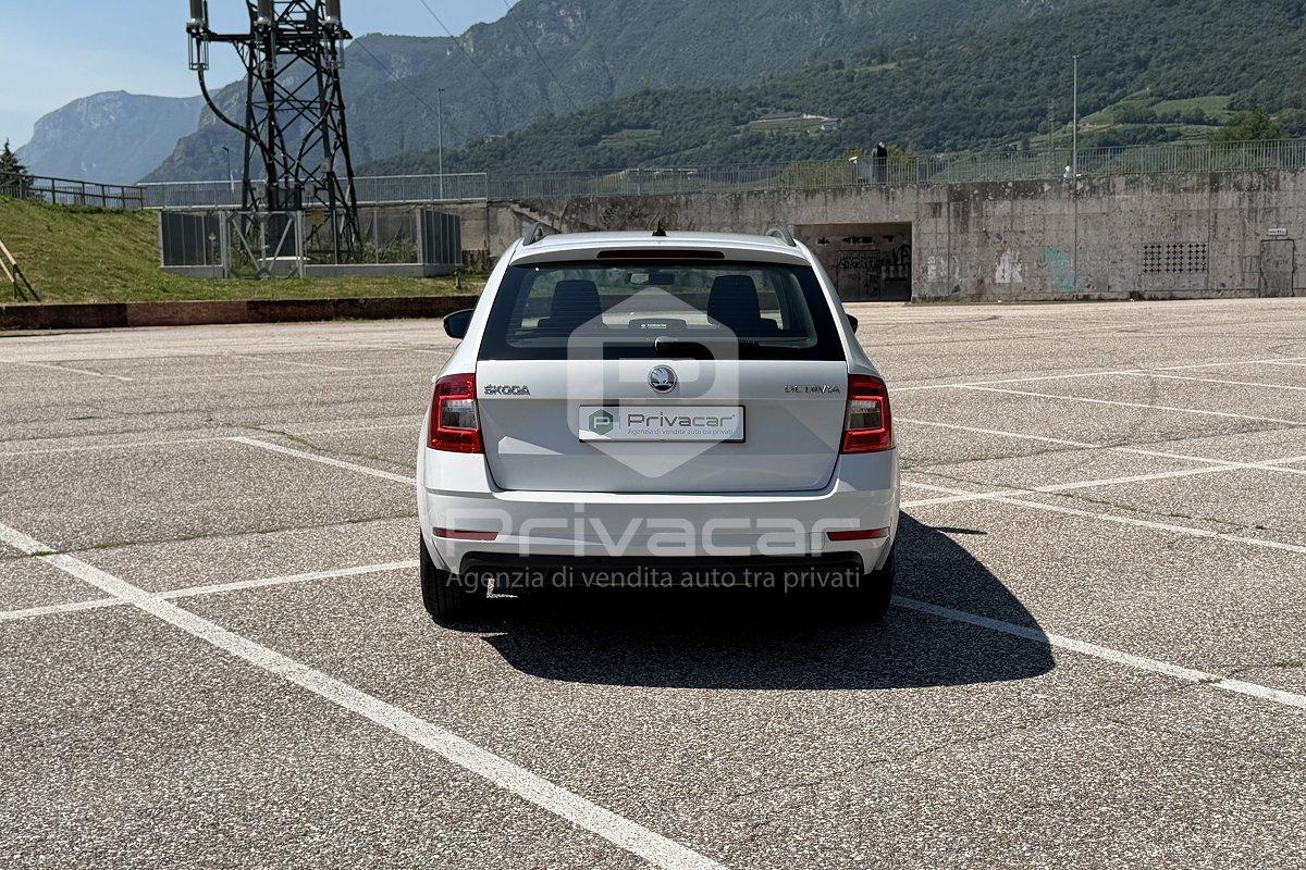SKODA Octavia 1.6 TDI SCR 115 CV DSG Wagon Executive