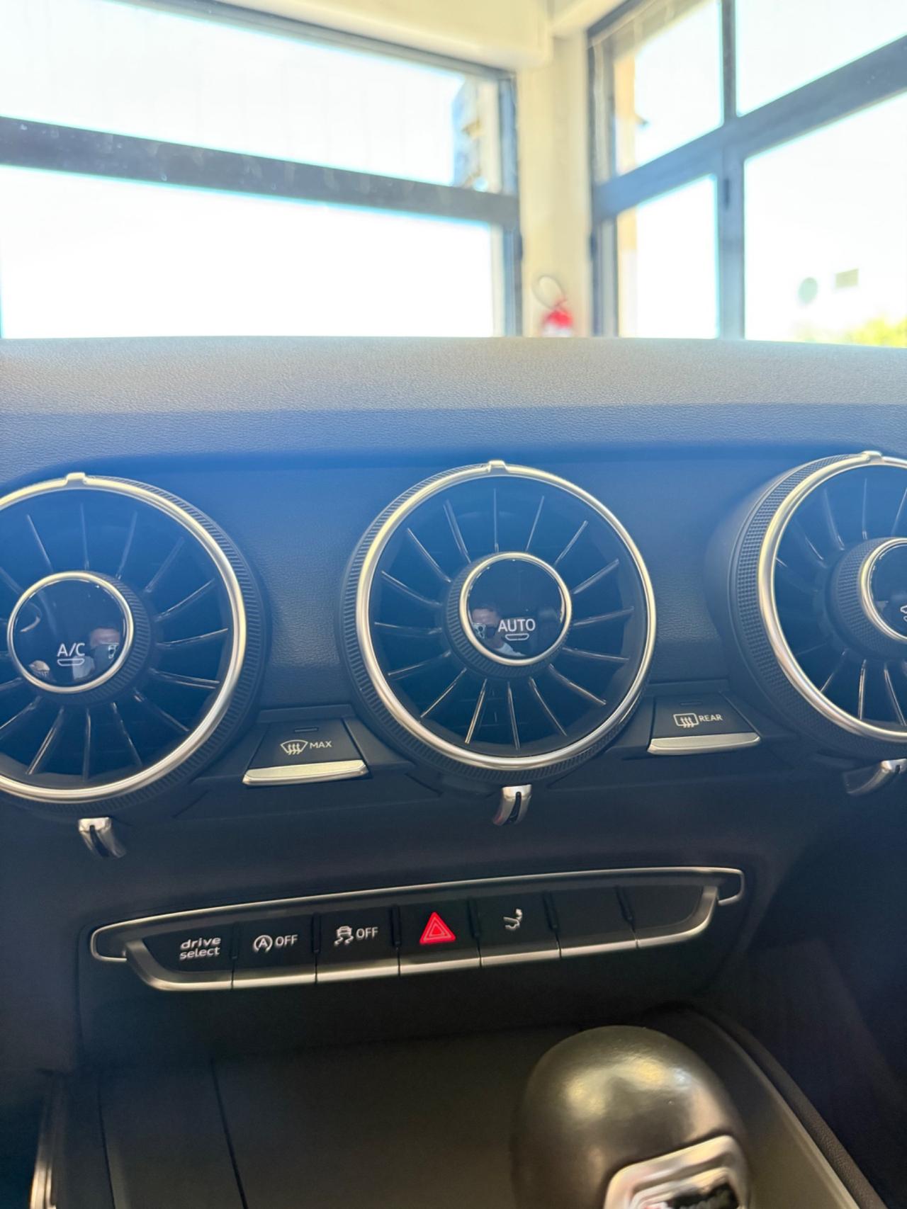 Audi TT CON VIRTUAL COCKPIT, KM 50000 CERTIFICATI AUDI, NAVI,ALCANTARA/PELLE,FULL LED