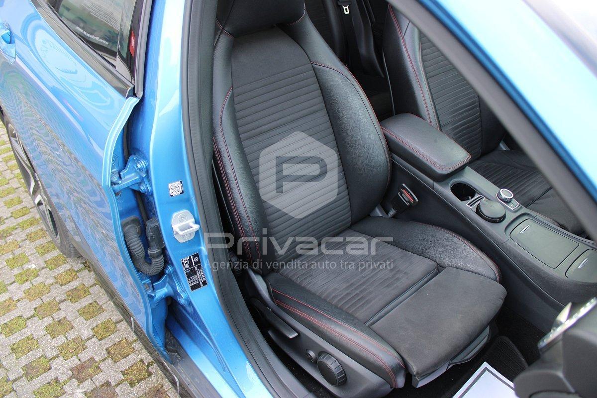 MERCEDES GLA 200 d Automatic Premium