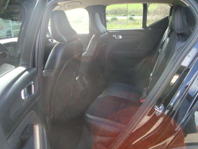 Volvo XC40 2.0 d3 Momentum Core awd auto my21