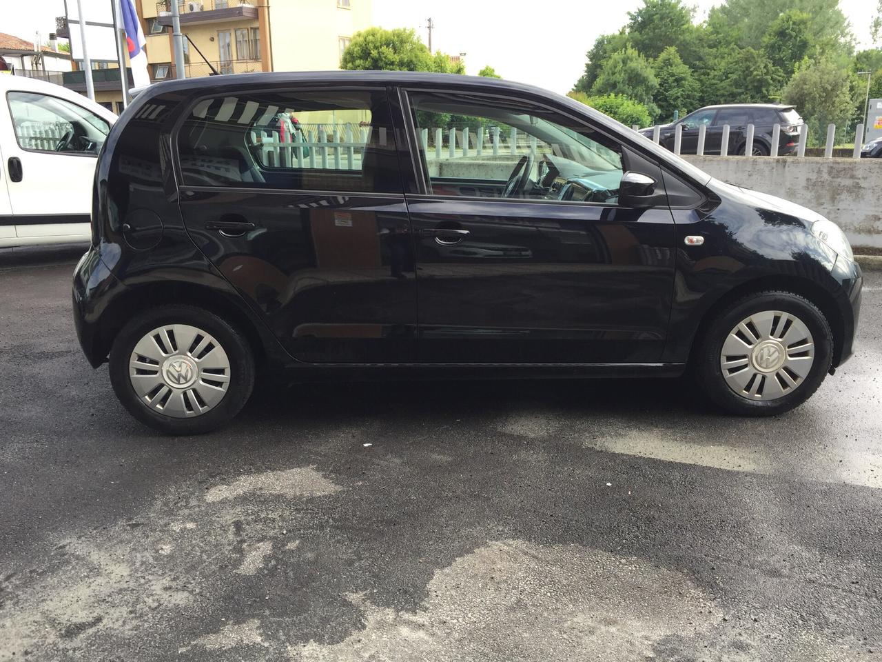 Volkswagen up! 1.0 5p. move up! X NEOPATENTATI