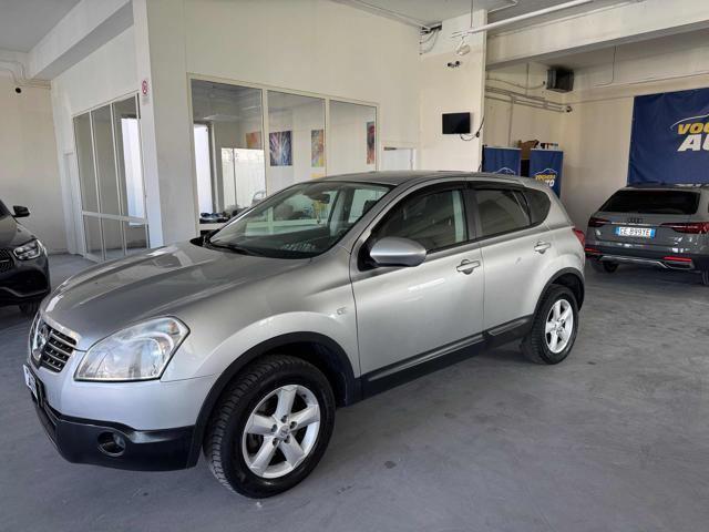 NISSAN Qashqai 2.0 dCi DPF 4WD Acenta