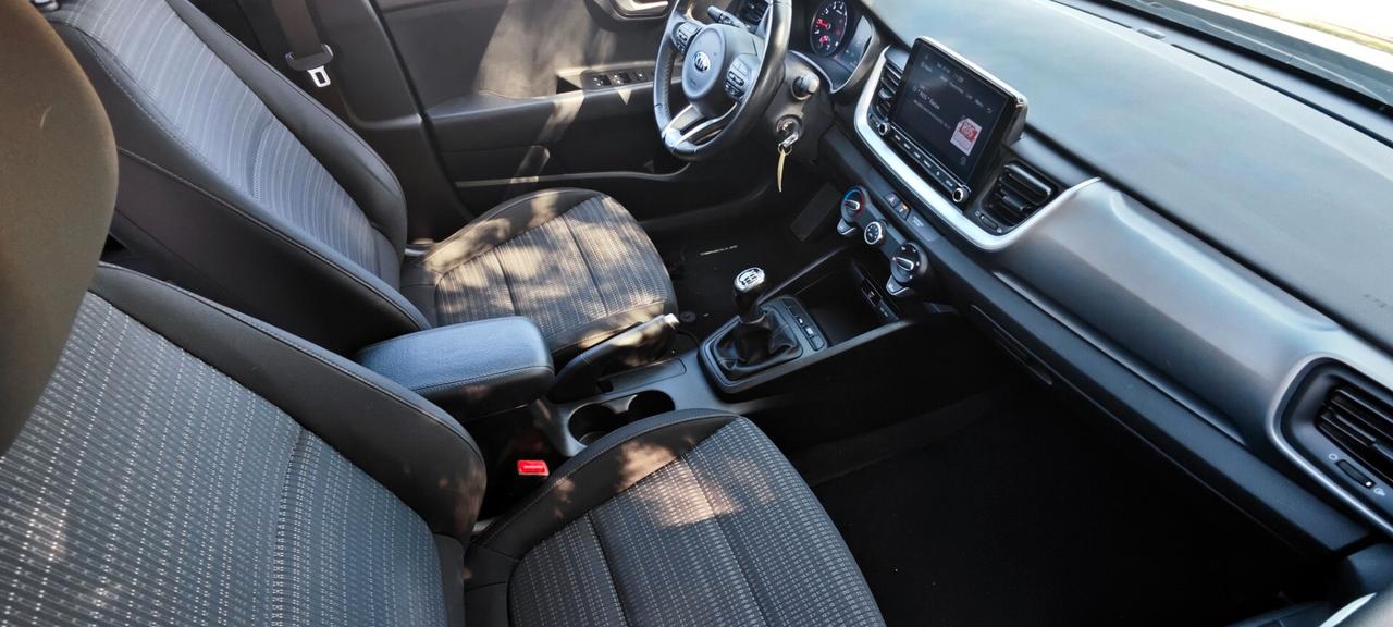 Kia Stonic 1.0 T-GDi 100 CV MHEV iMT GT Line