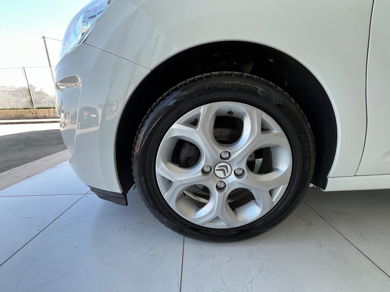 Citroen C3 1.4 HDi 70 Exclusive Full