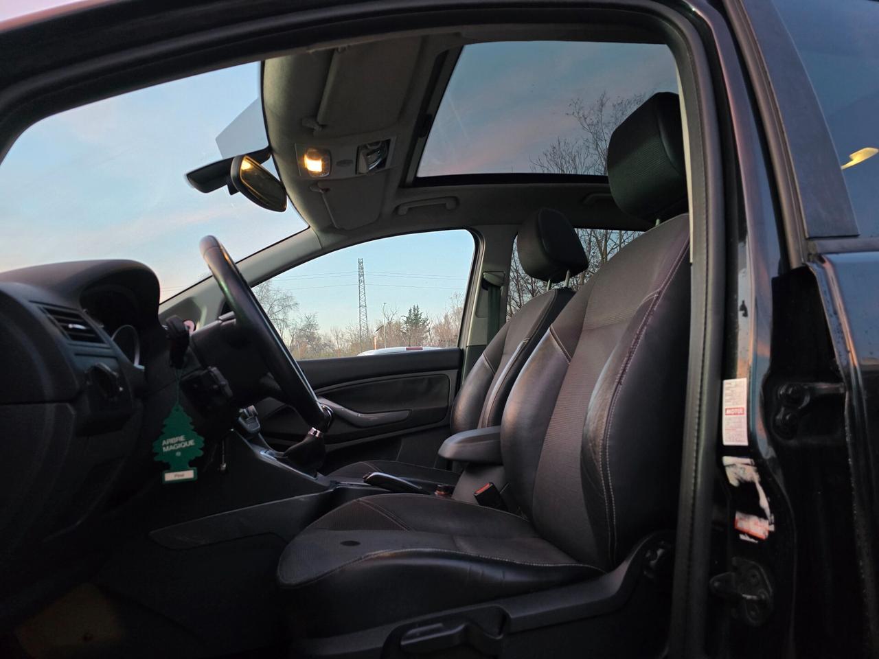 Ford C-Max 1.6 TDCi 90 CV Titanium