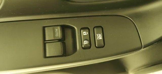 TOYOTA Yaris 1.5 Hybrid 5 porte Business