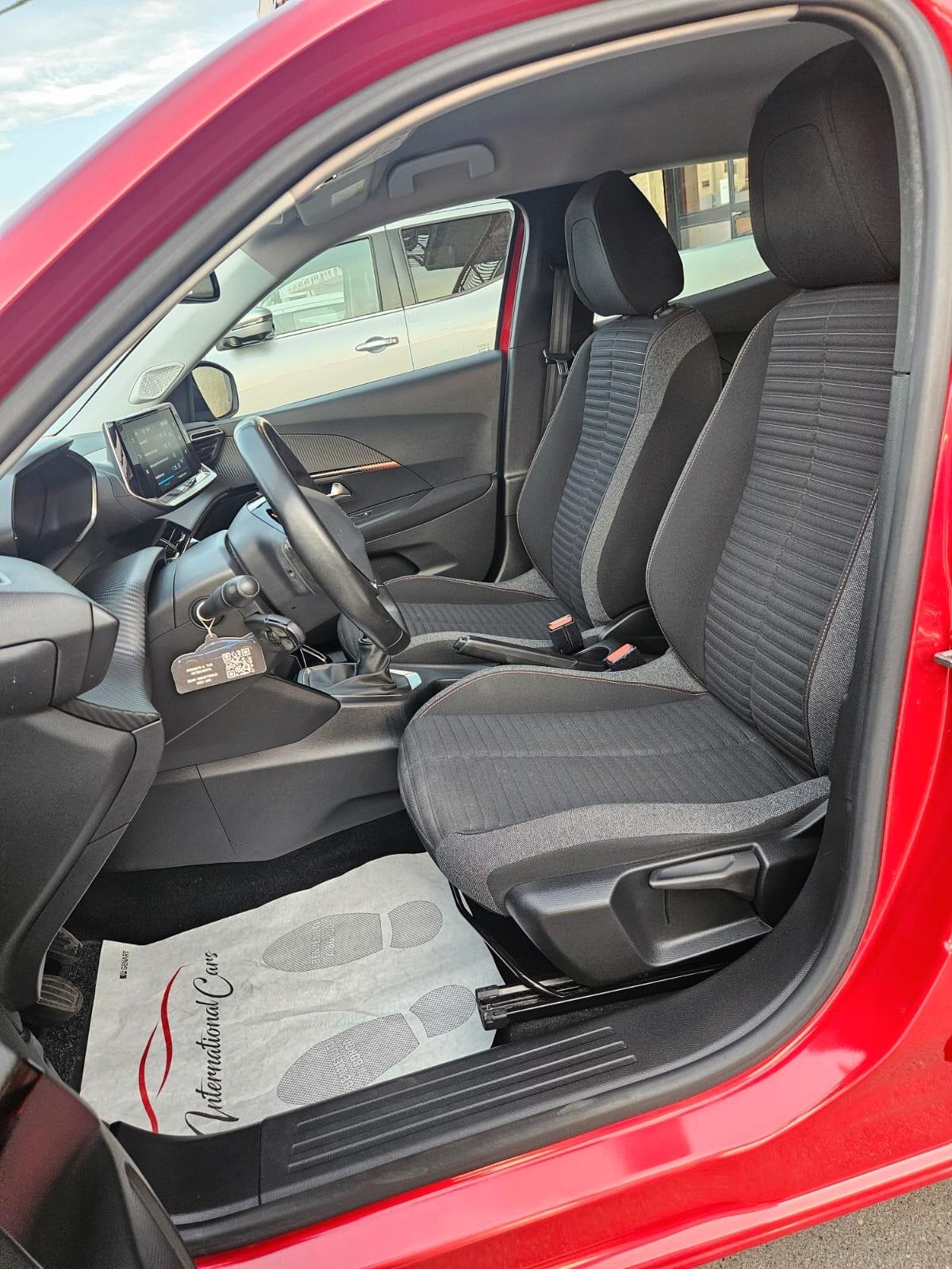 Peugeot 2008 1.2 Benzina MANUALE 2021