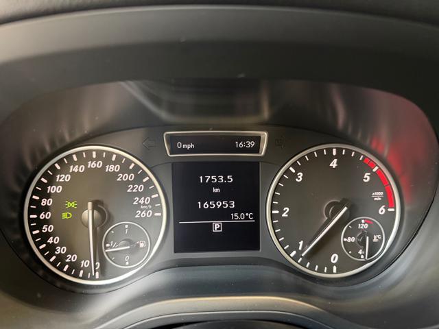 MERCEDES-BENZ B 180 CDI Executive