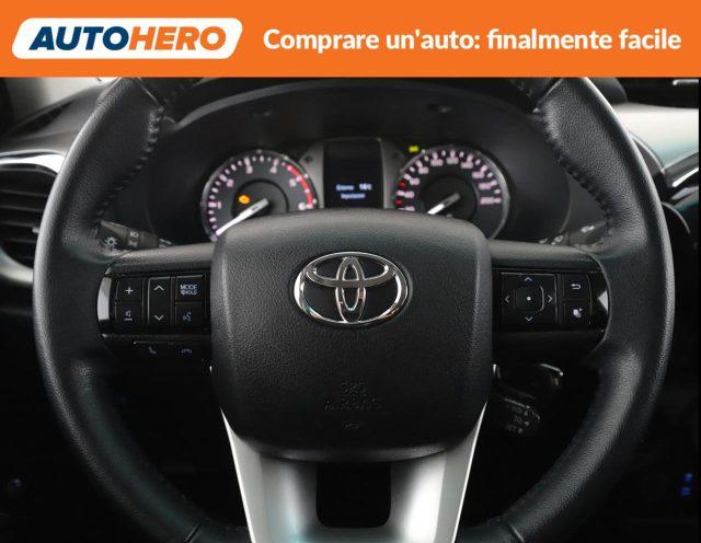 TOYOTA Hilux 2.4 D-4D 4WD 4 porte Double Cab Lounge