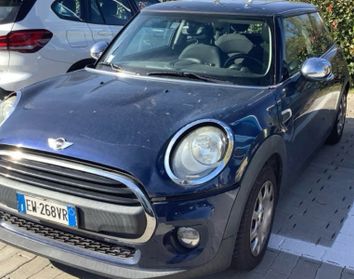 Mini 1.2 One autom 90 mila km