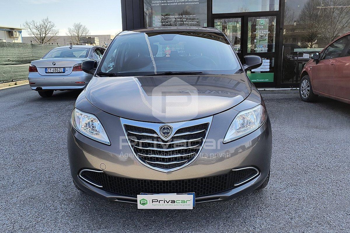 LANCIA Ypsilon 1.2 69 CV 5 porte Gold