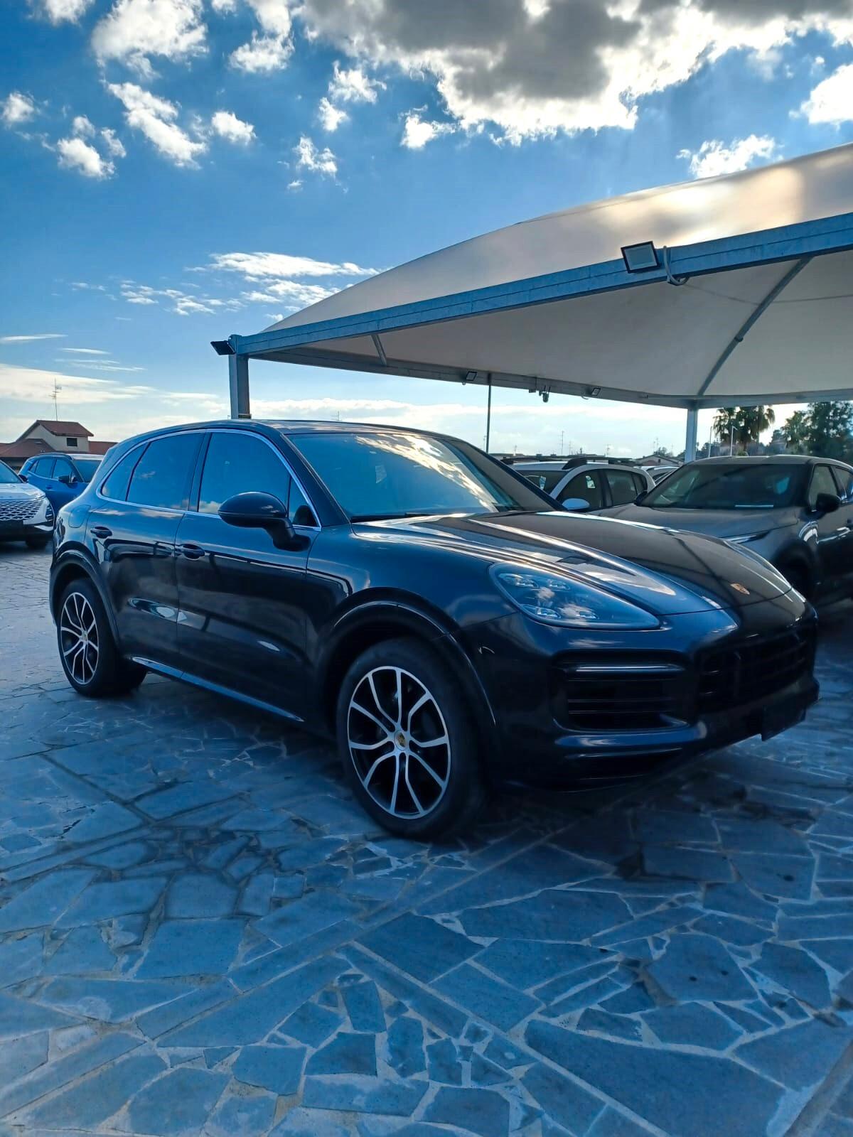 Porsche Cayenne 3.0 V6