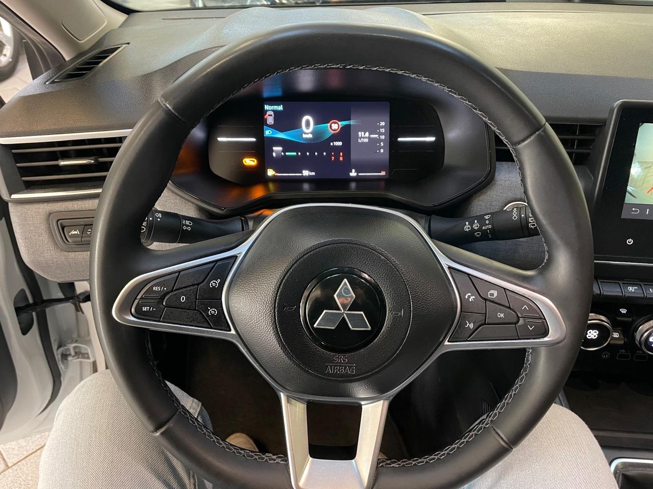 Mitsubishi Colt 1.0L turbo 90 CV Invite