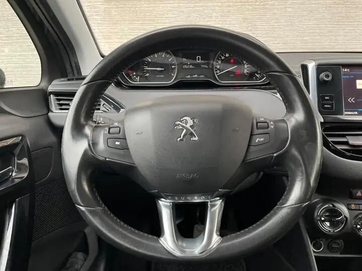 Peugeot 208 PureTech 82 5p. GPL Active