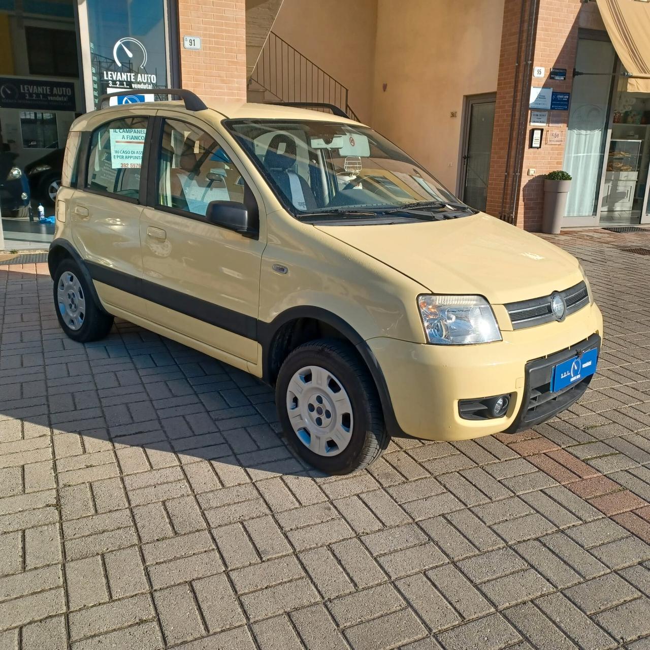 4X4 FIAT PANDA 1.2 CON GRANZIA INCLUSA