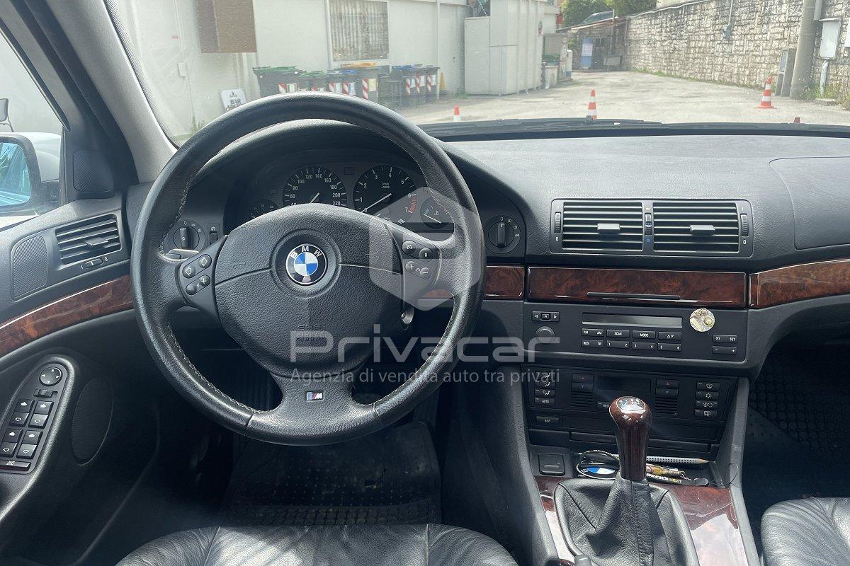 BMW 520i 24V cat