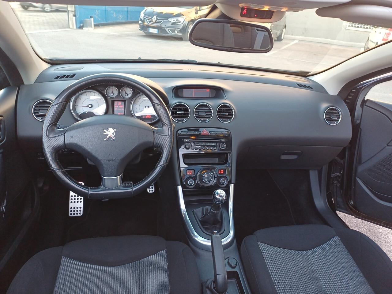 Peugeot 308 1.6 VTi 120CV CC Féline