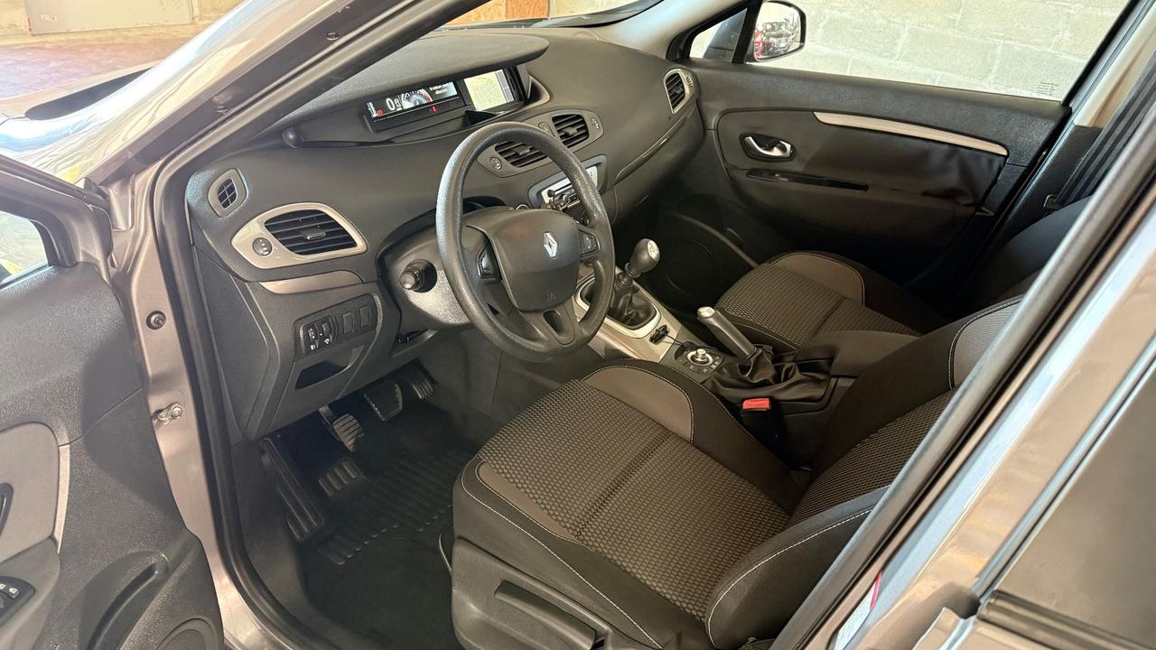 Renault Scénic XMod Cross 1.5 dCi 110CV Energy