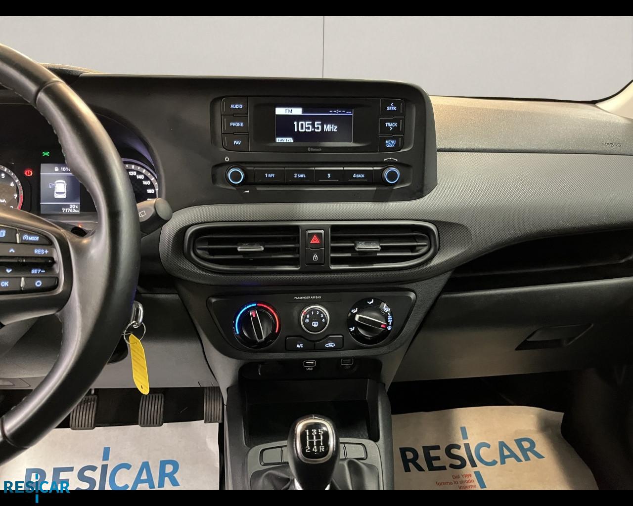 HYUNDAI i10 1.0 mpi Tech IDONEA NEOPATENTATO