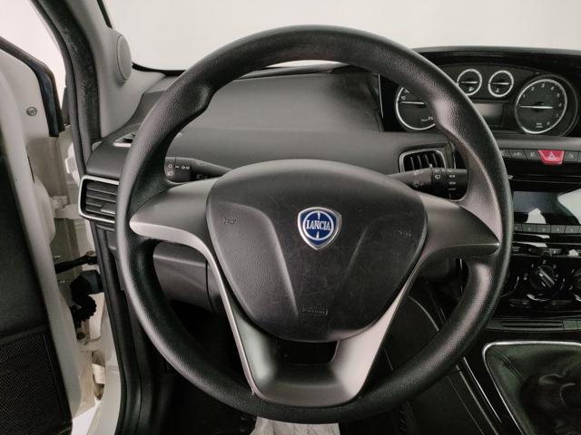 LANCIA Ypsilon 1.2 69 CV 5 porte Elefantino 5° Posto