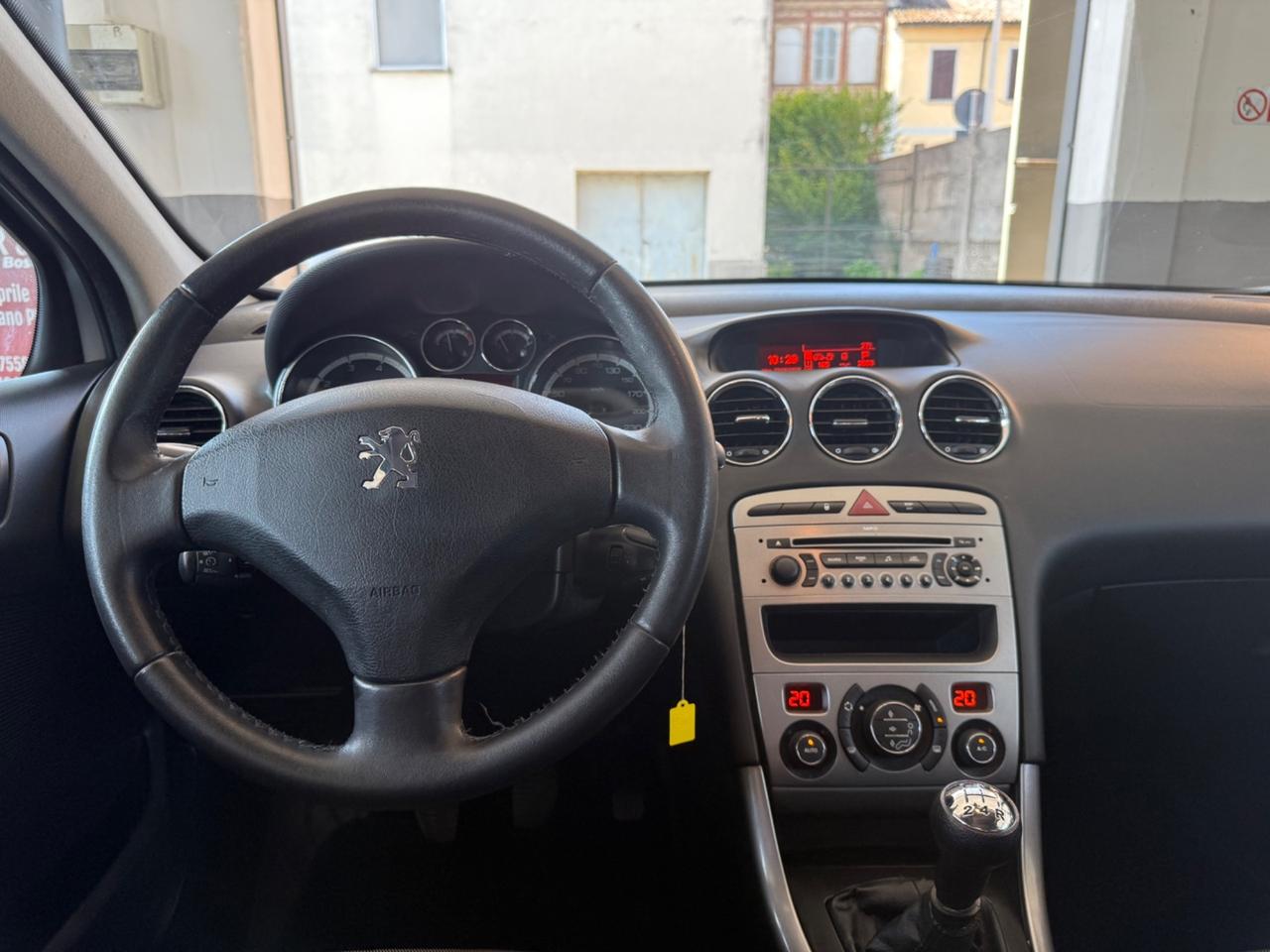 Peugeot 308 1.6 VTi 120CV 5p. Premium
