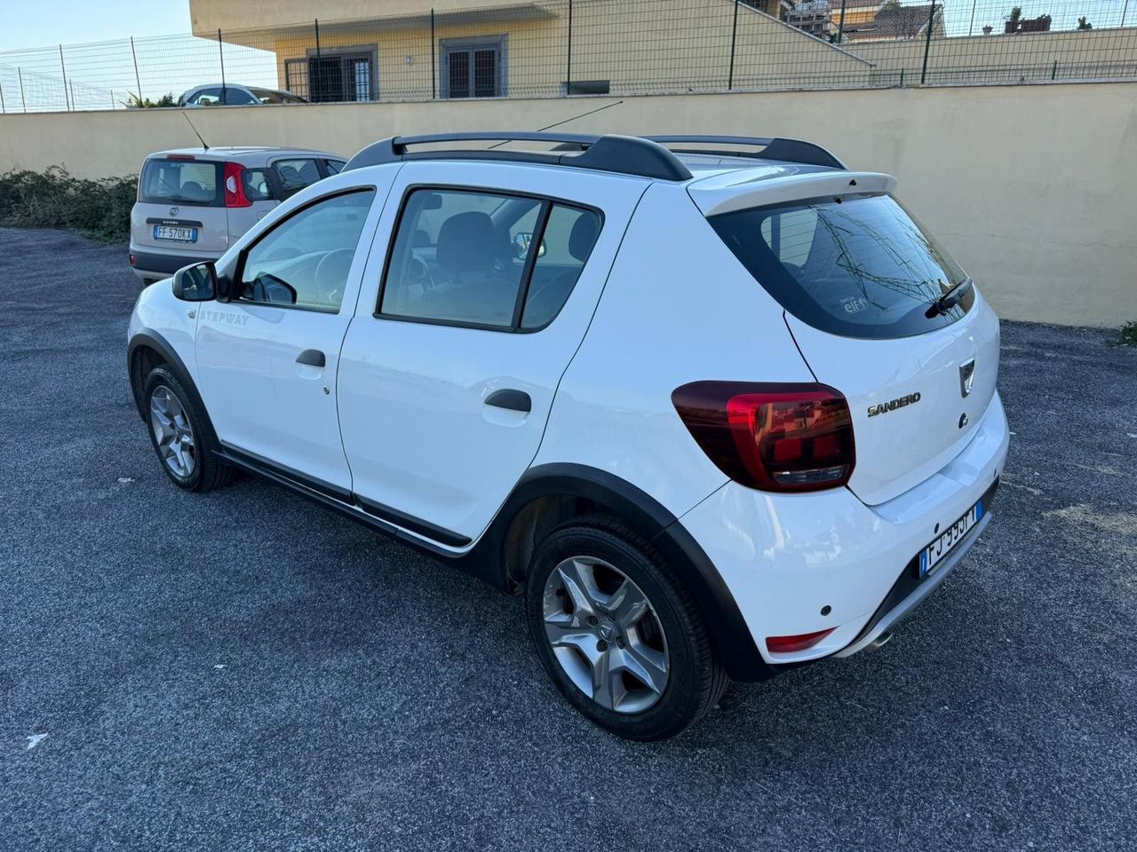 Dacia Sandero 0.9 TCe 12V TurboGPL 90CV Start&Stop Essential