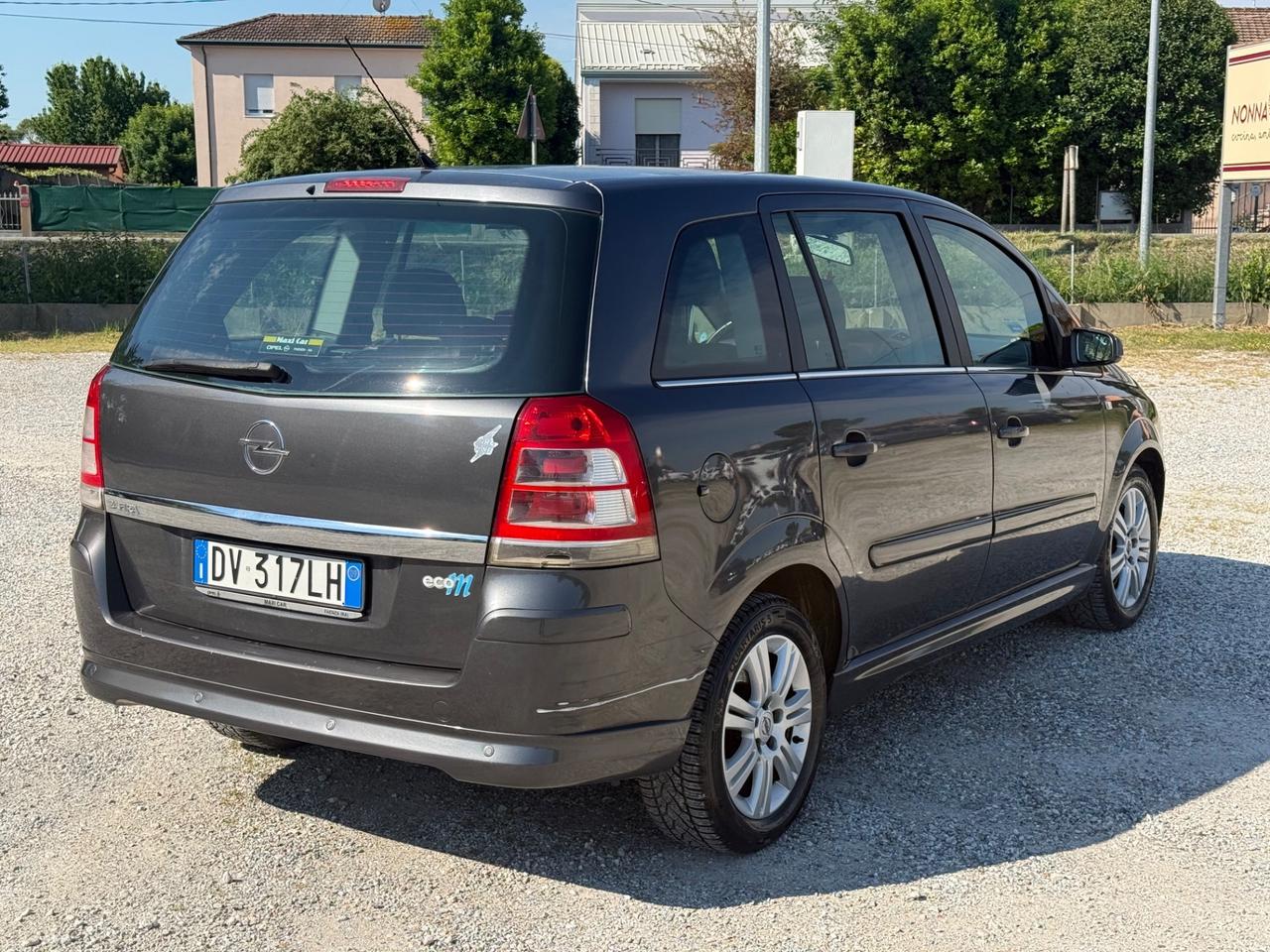 Opel Zafira 1.6 16V ecoM 94CV Cosmo