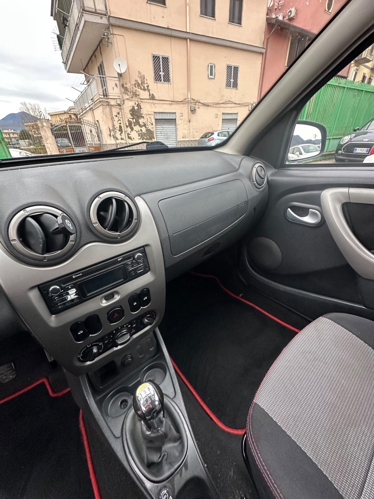 Dacia Duster 1.6 110CV 4x2 GPL Lauréate