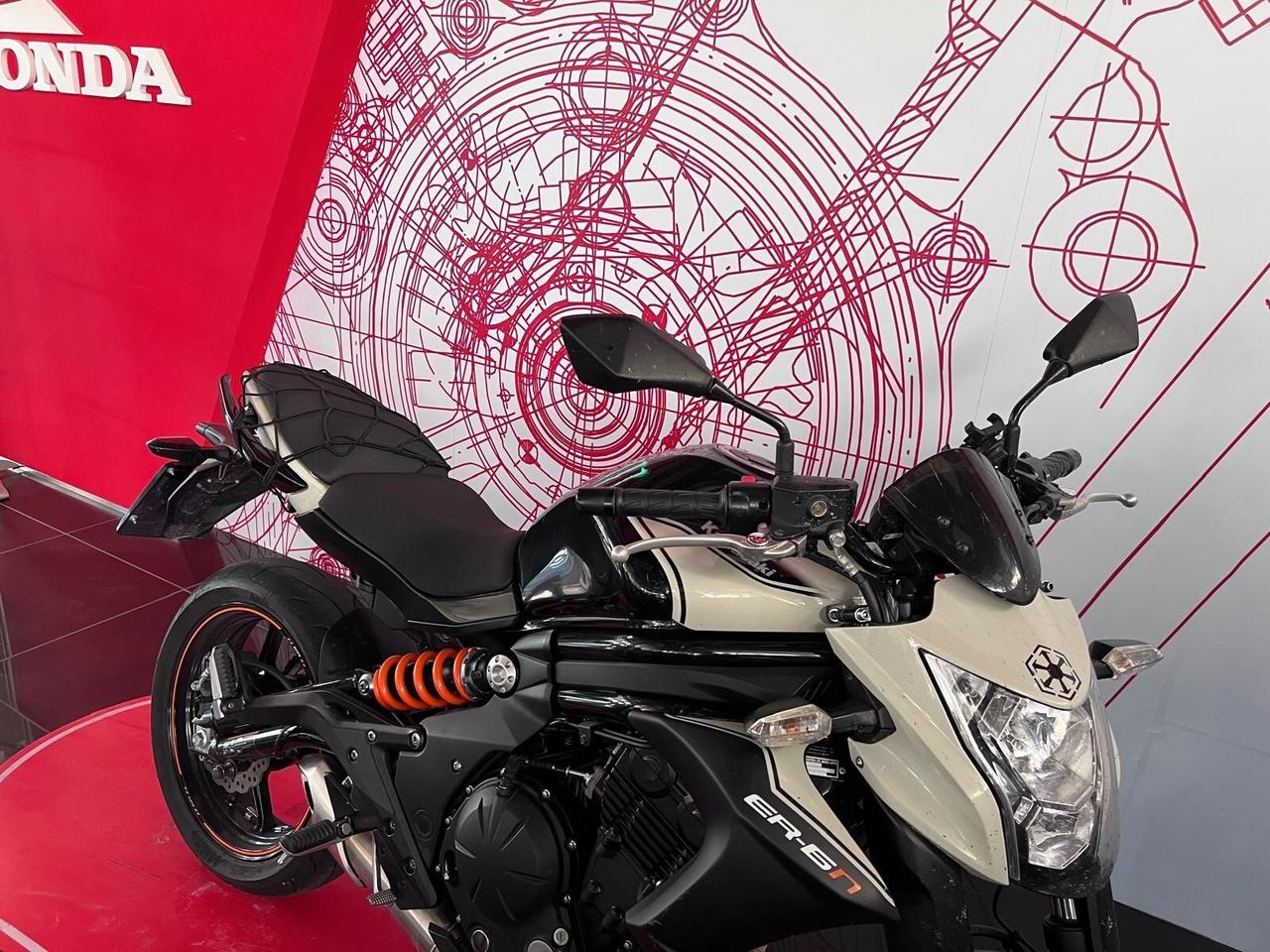 Kawasaki ER 6N 2016