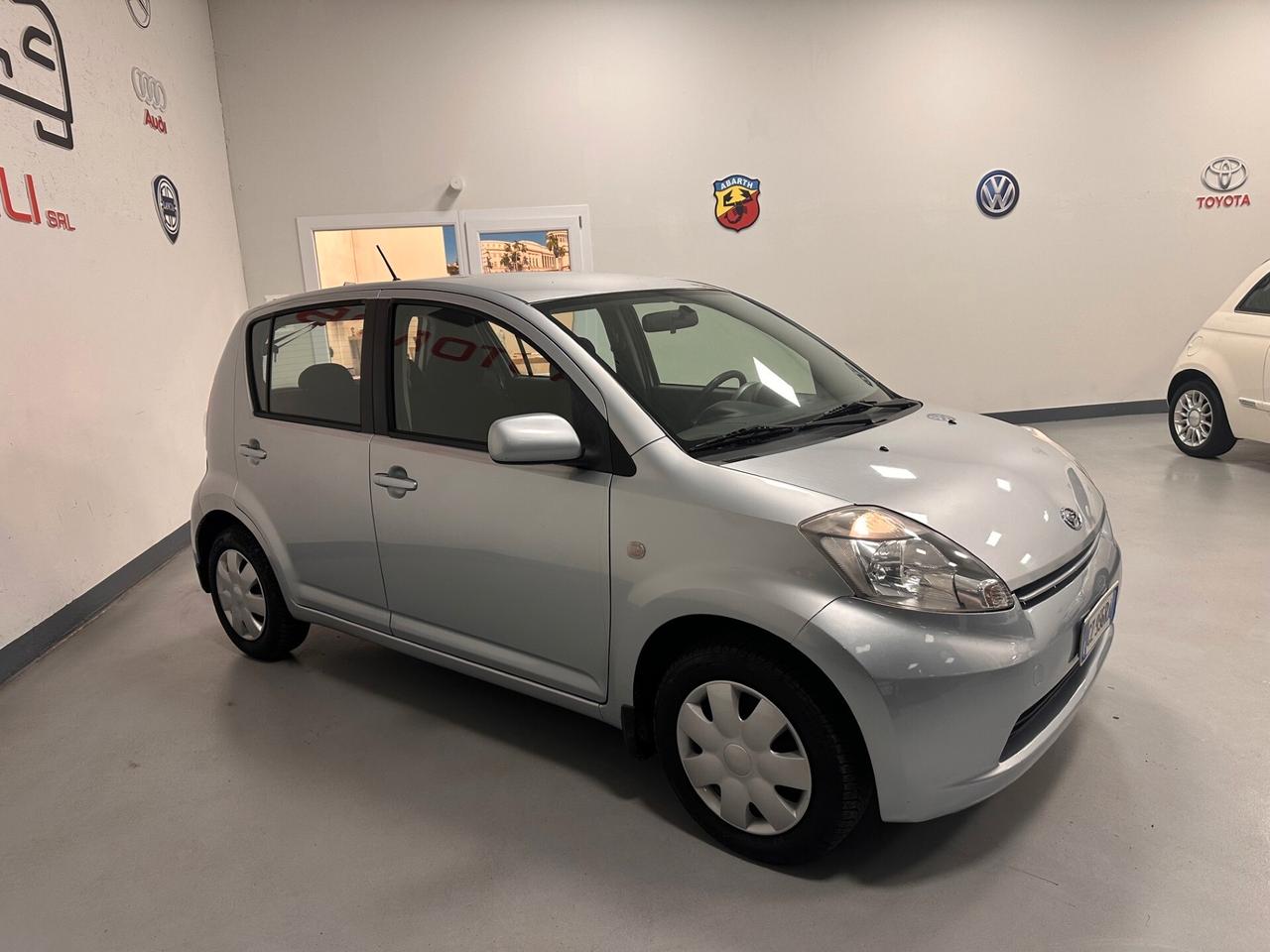 DAIHATSU SIRIO 1.3 BENZINA CAMBIO AUTOMATICO (80000 MILA KM)