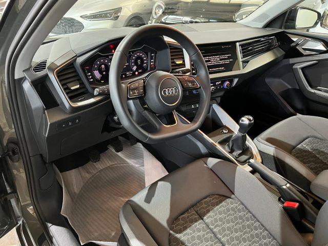 AUDI A1 SPB 30 TFSI 116 CV Identity Black S line "17 Sline