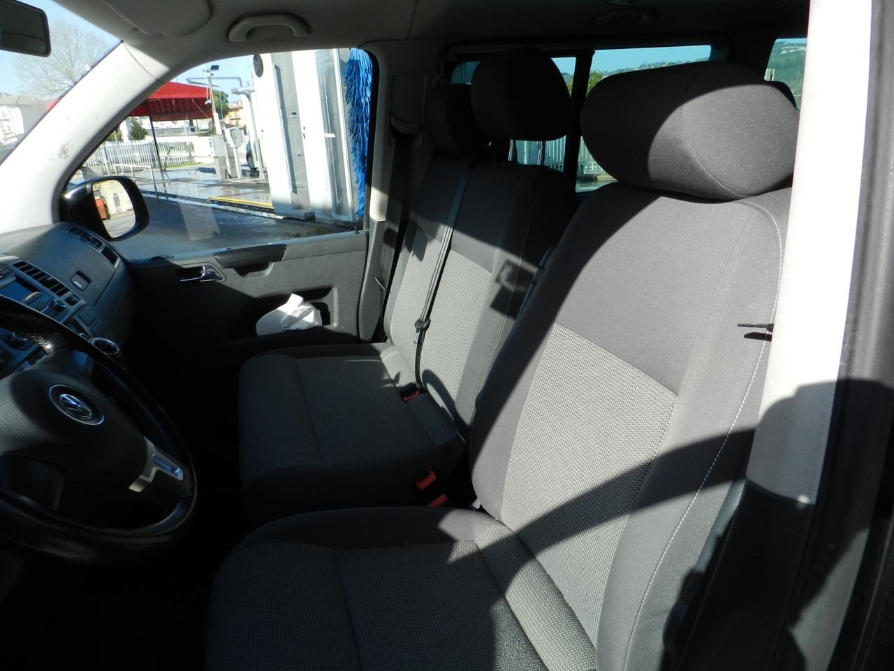 Volkswagen Multivan T5 Caravelle 9 POSTI 2.0 TDI 4Motion PC Comfortline