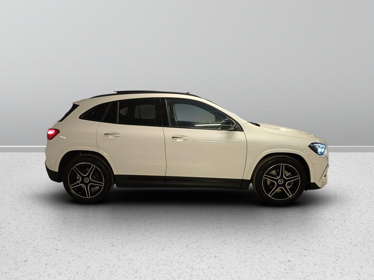 Mercedes-Benz GLA 200 d automatic