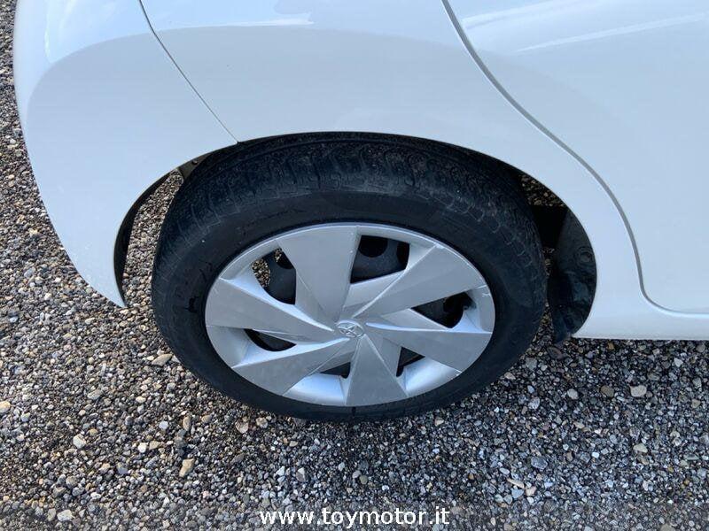 Toyota Aygo 2ª serie 1.0 VVT-i 69 CV 5 porte x-play