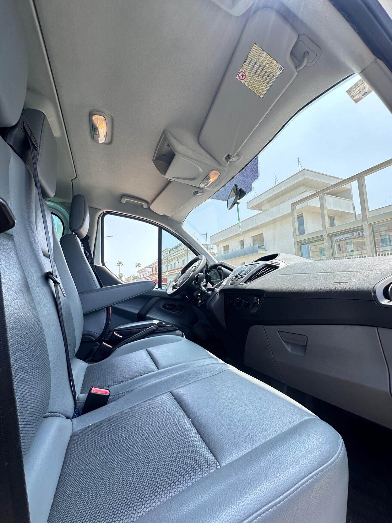 Ford Tourneo Custom 9 posti -2014 PELLE/CLIMA