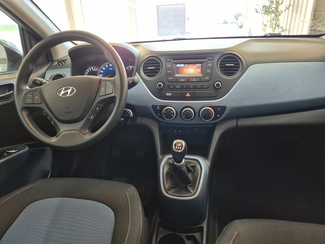 Hyundai i10 1.0 GPL GARANZIA 12 MESI