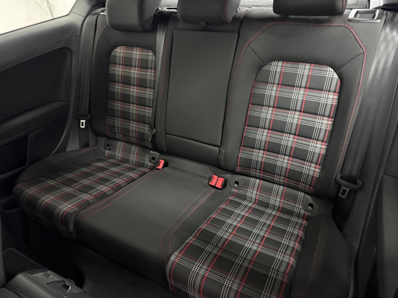 Volkswagen Golf GTI Performance 2.0 245 CV TSI 3p. BMT