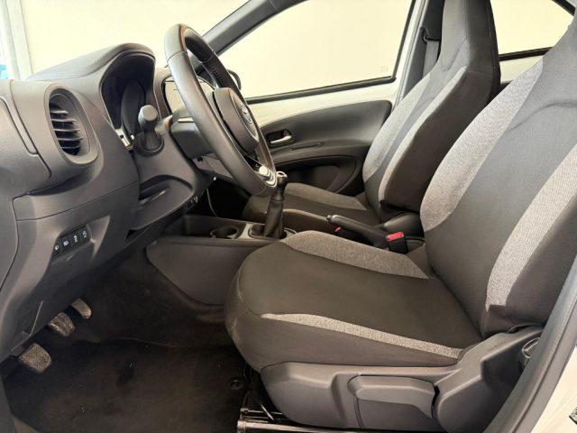 TOYOTA Aygo X 1.0 VVT-i 72 CV 5 porte Active