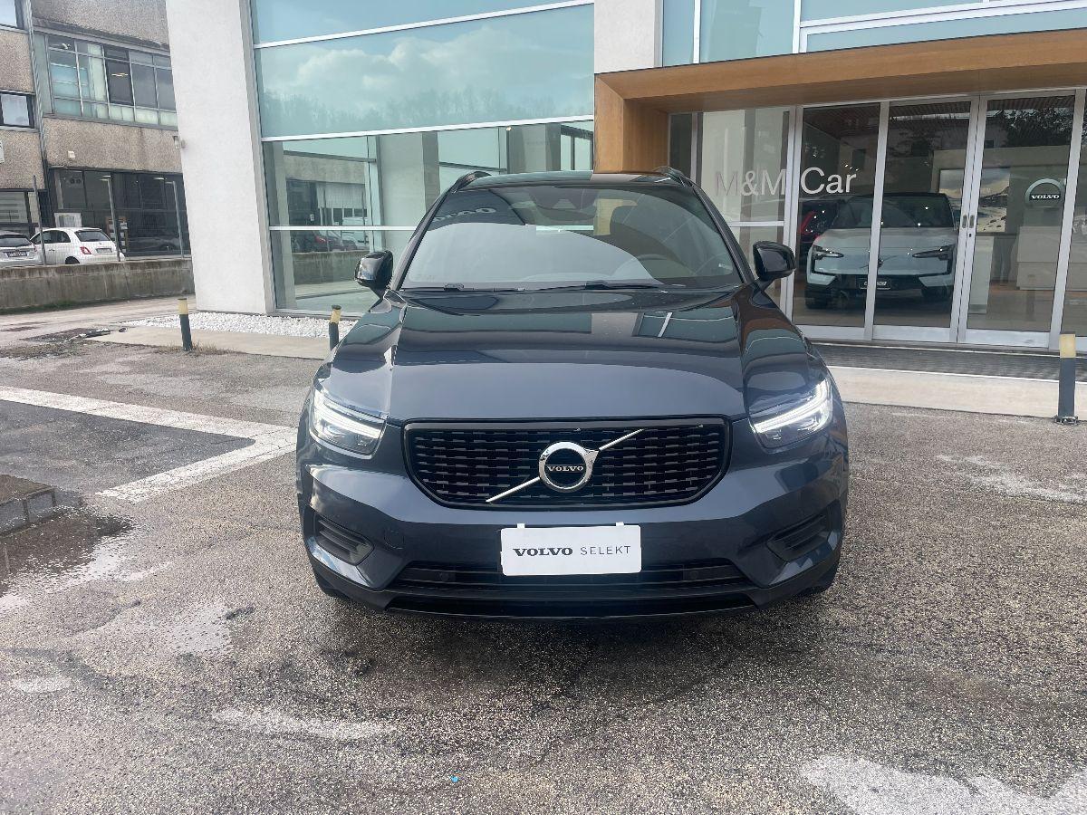 VOLVO - XC40 - T4 Recharge automatico Plus Dark