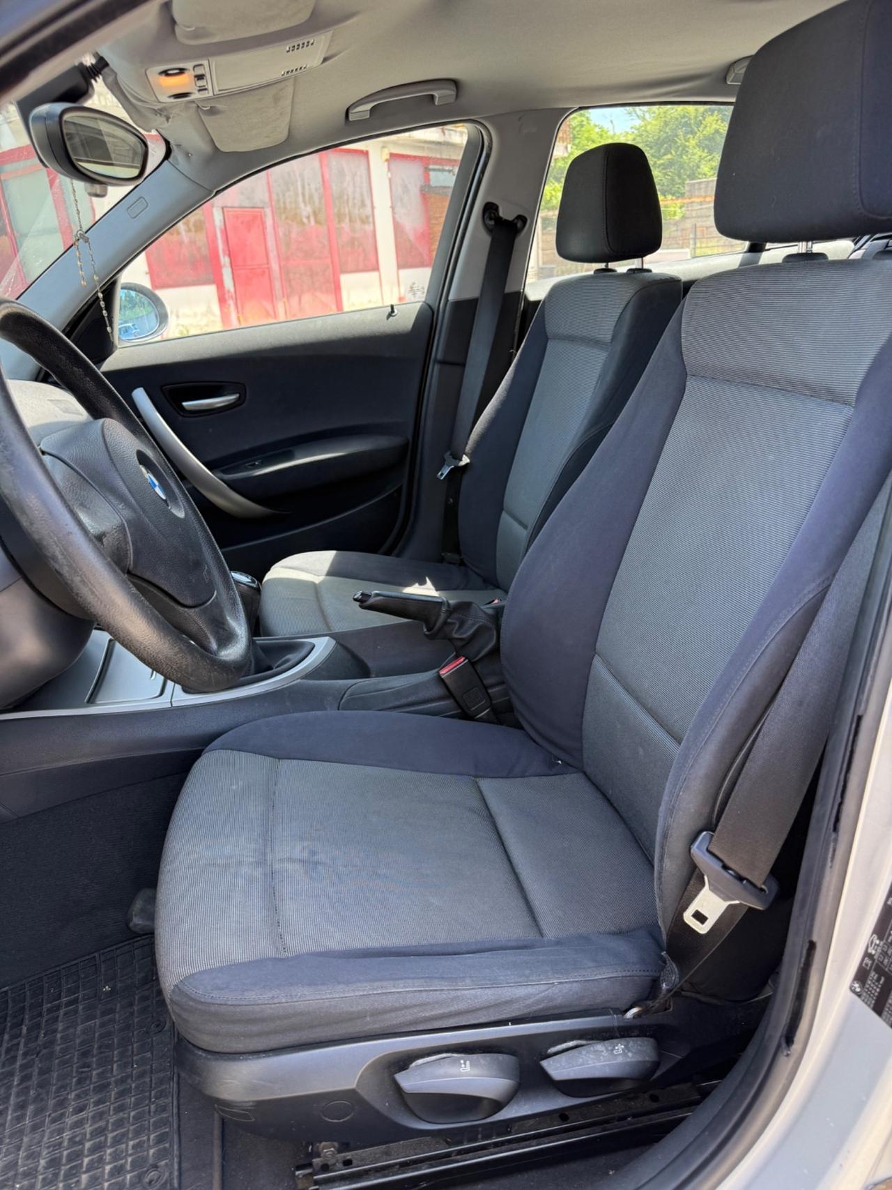 Bmw 118 118d cat 5 porte Eletta