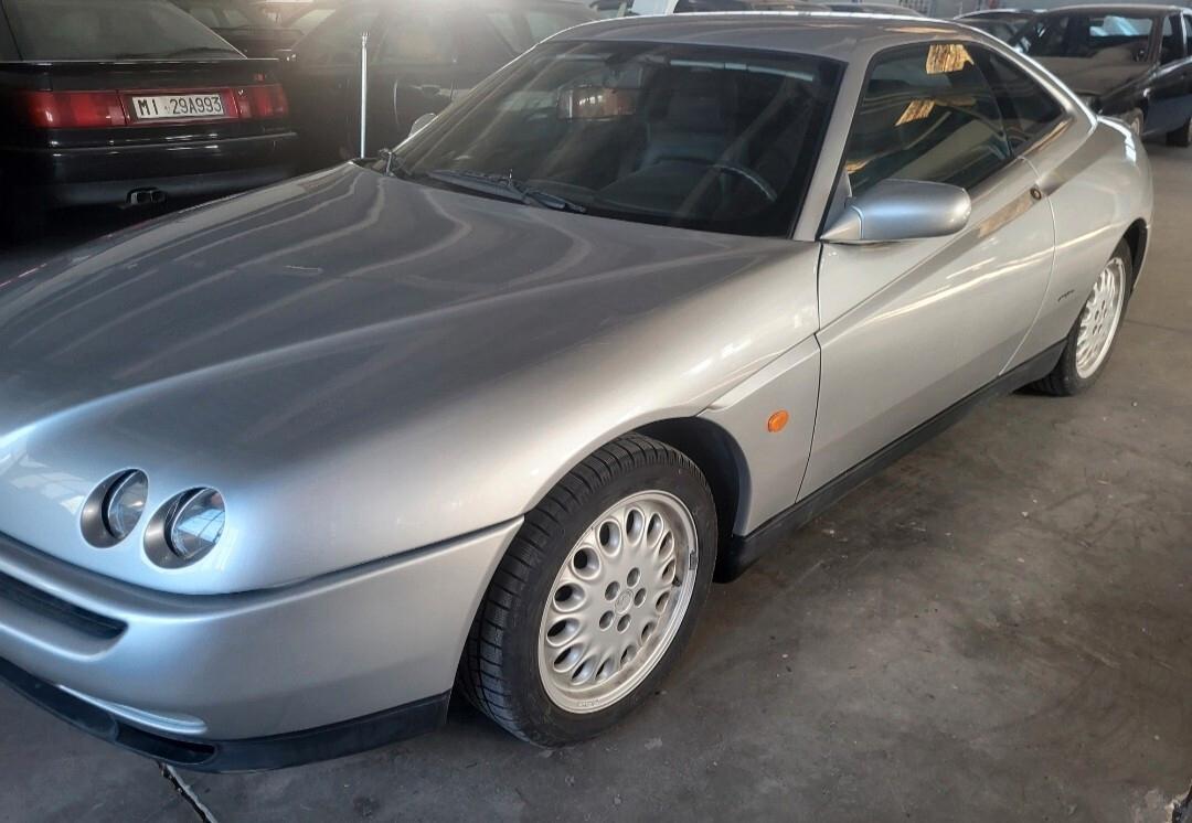 Alfa Romeo GTV 2.0i V6 turbo cat
