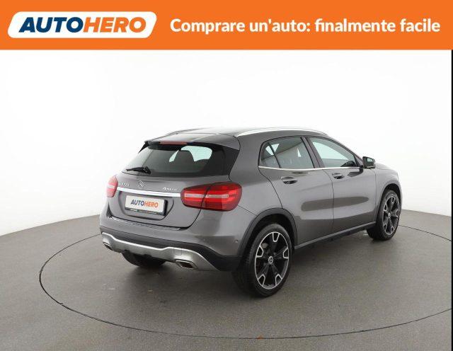 MERCEDES-BENZ GLA 220 Automatic 4Matic Sport